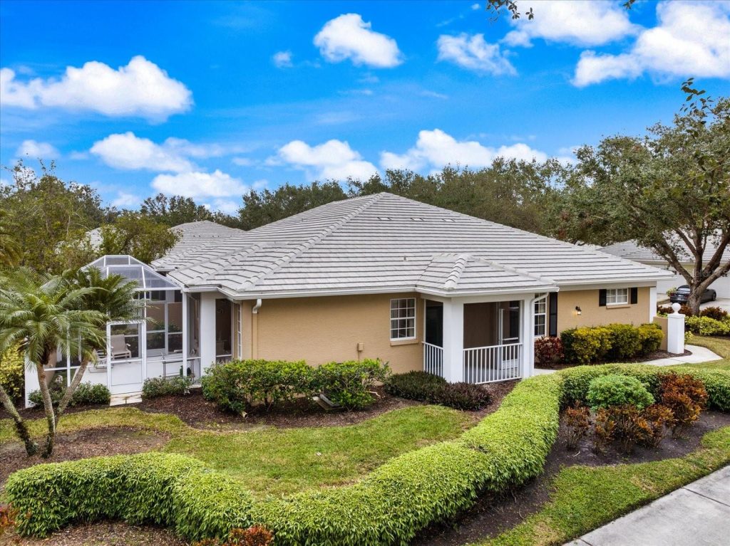Florida House Before Preparing For Hurricane Season